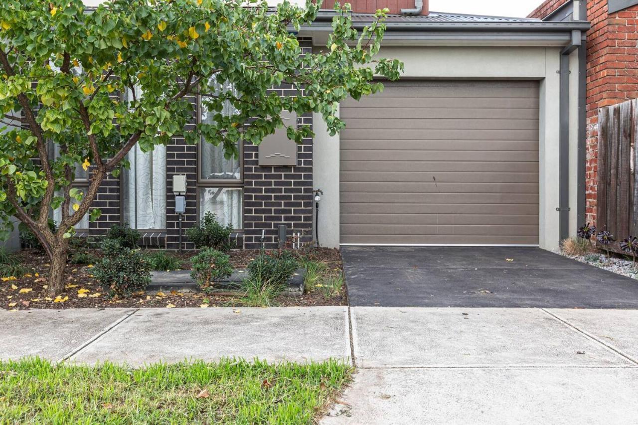 Villa Primrose - Chic Mid-Century Style In Brunswick Melbourne City Exterior foto